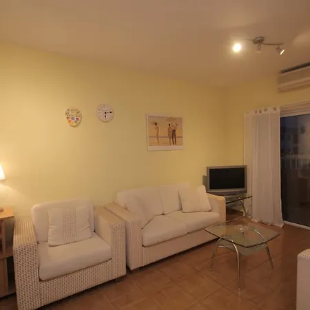 Holiday Apartament Ajia Napa
